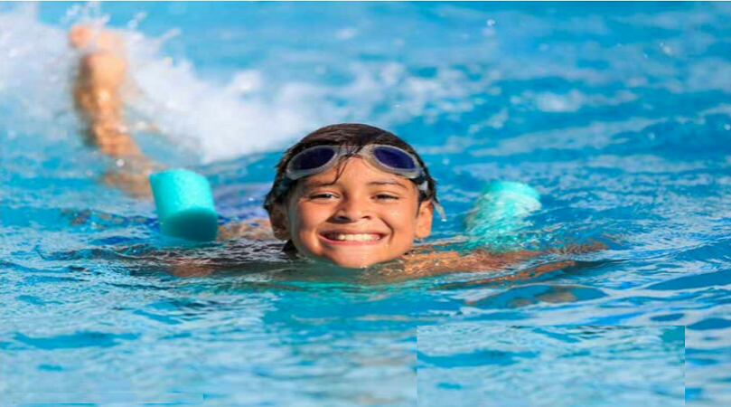 Raheja Kandivali East Swimming Pool